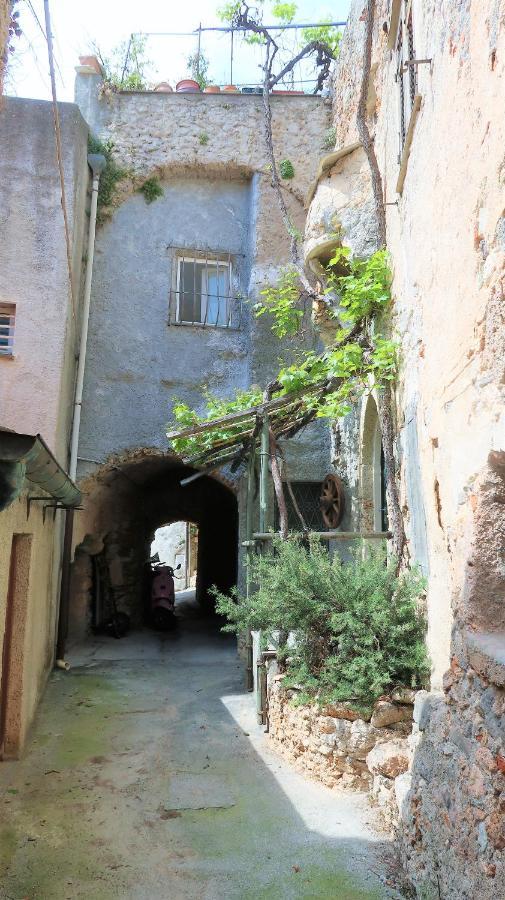 B&B Dalu Finale Ligure Bagian luar foto